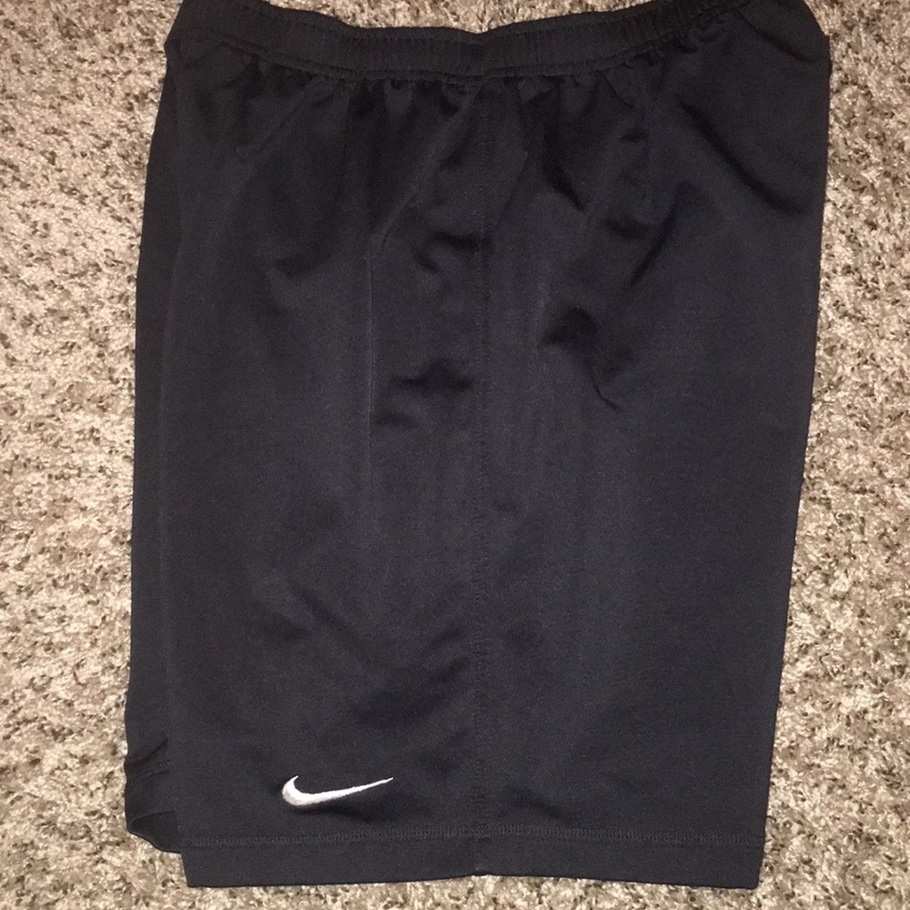 Black nike dri-fit shorts ! Great condition!